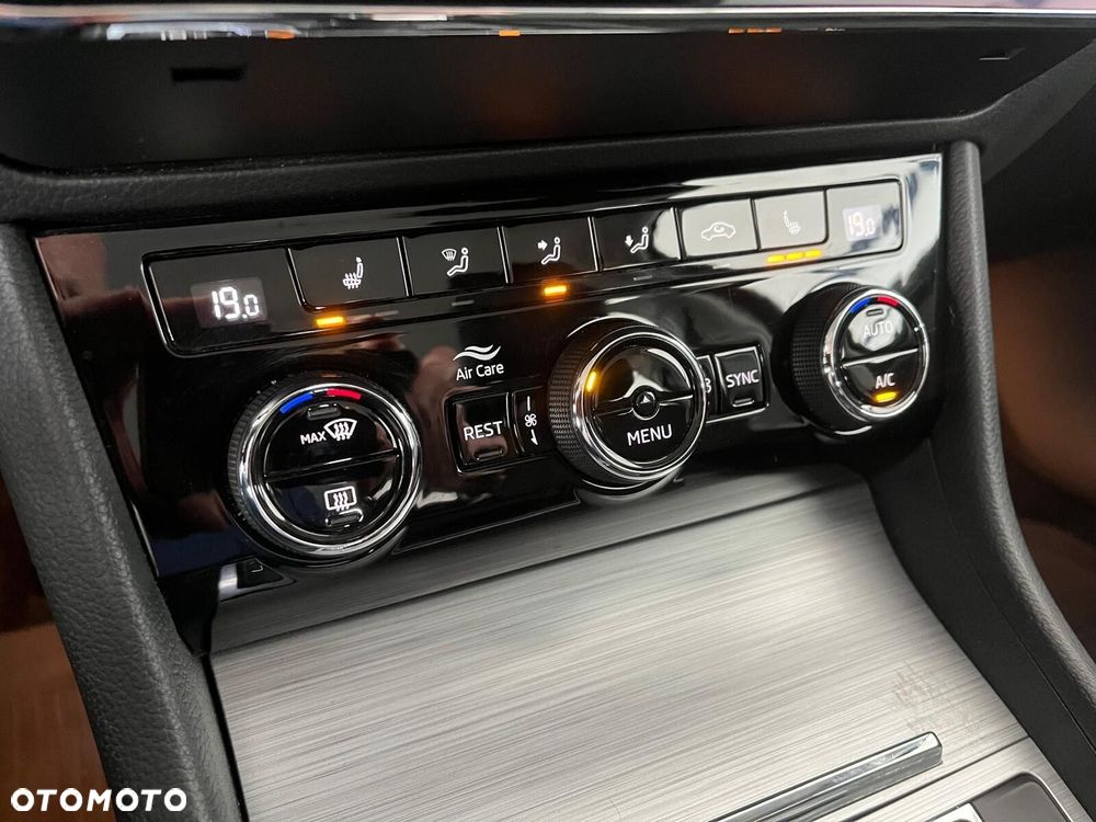 Skoda Superb 1.5 TSI ACT Ambition DSG - 32