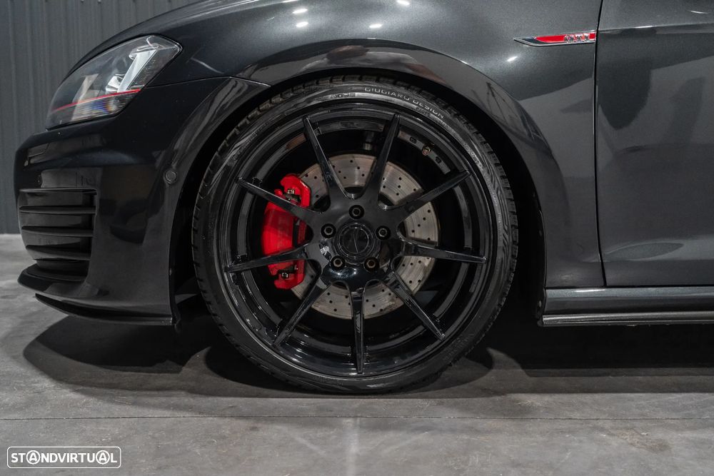 VW Golf 2.0 TSi GTi DSG Performance - 28