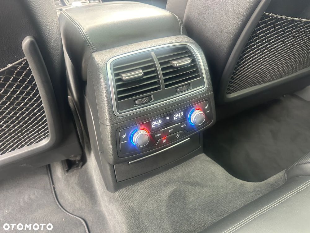 Audi A6 Allroad - 14