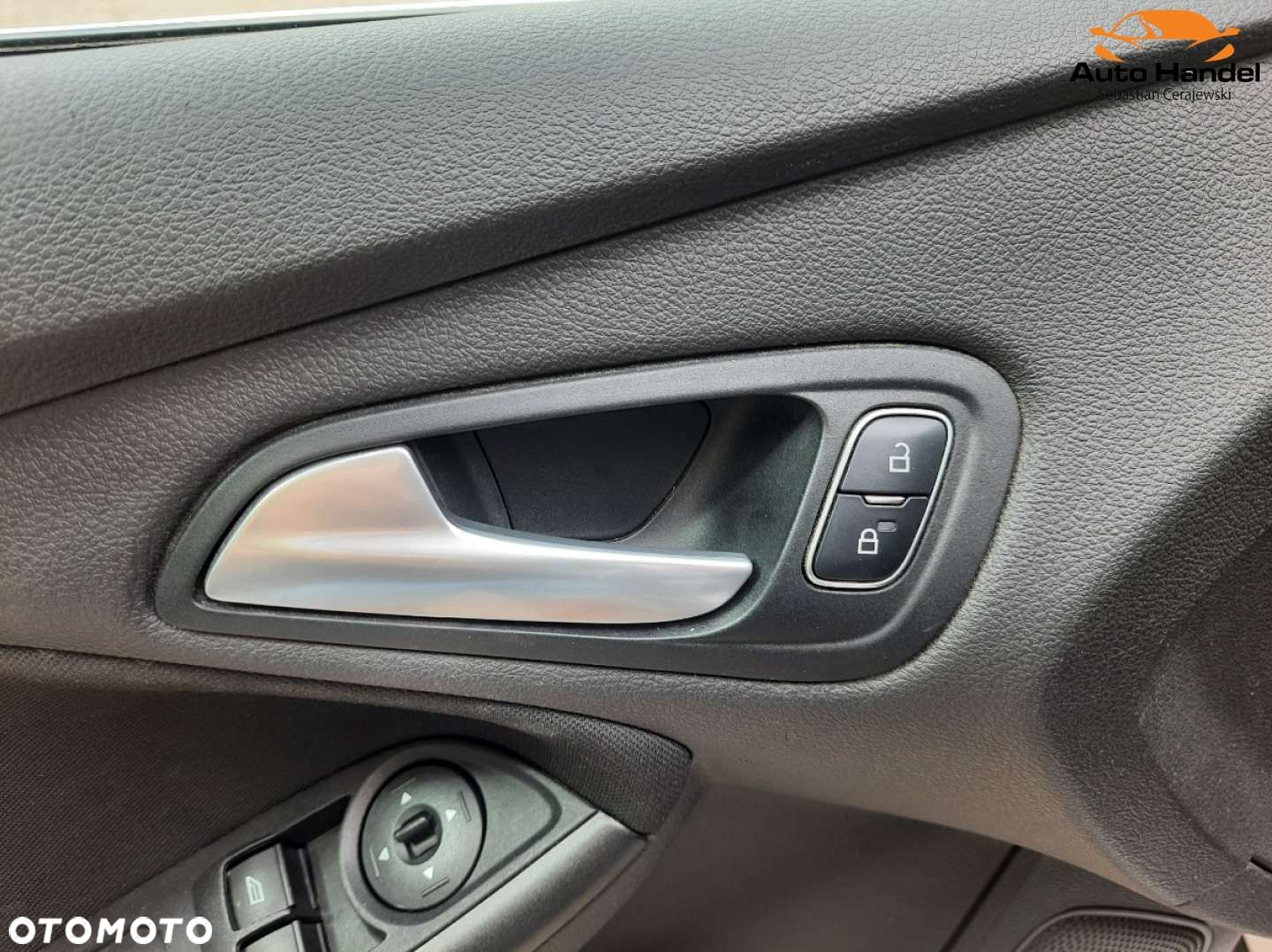 Ford Focus 1.0 EcoBoost Titanium - 35