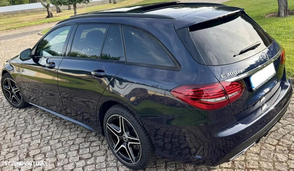 Mercedes-Benz C 300 2021 photo 4