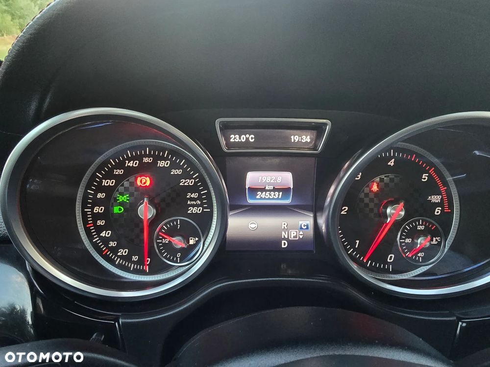 Mercedes-Benz GLE Coupe 350 d 4-Matic - 16