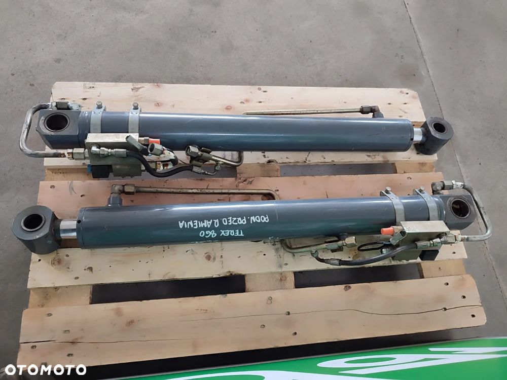 Siłownik hydrauliczny 3622775M92 6109553M91 Terex 860 - 2