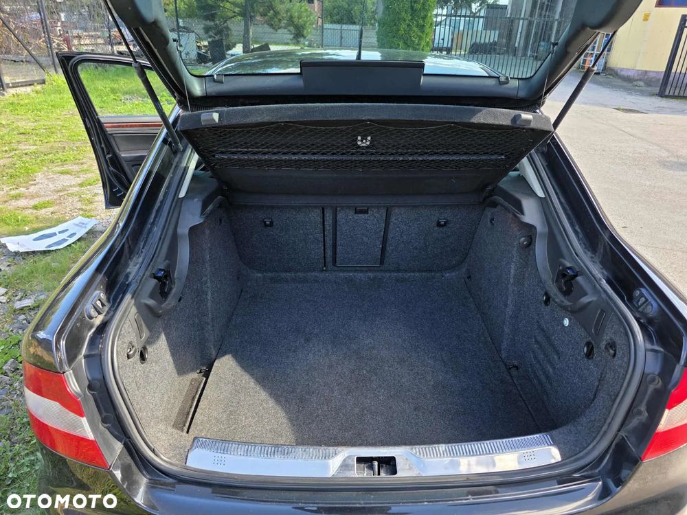 Skoda Superb 1.8 TSI Ambition DSG - 15