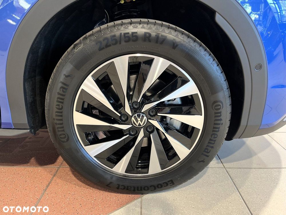 Volkswagen T-Roc - 36