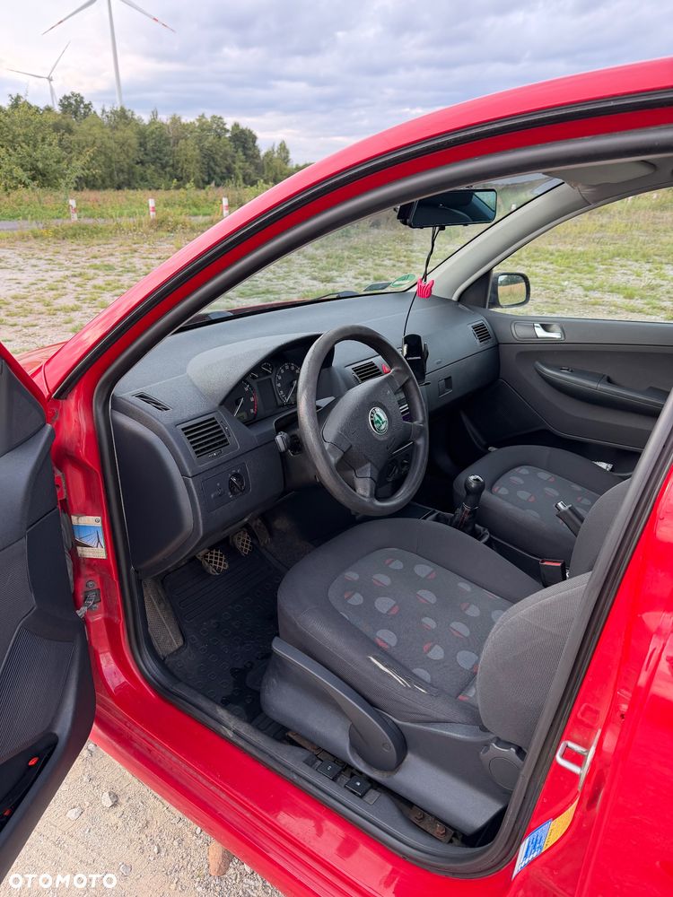 Skoda Fabia 1.2 HTP Classic - 10