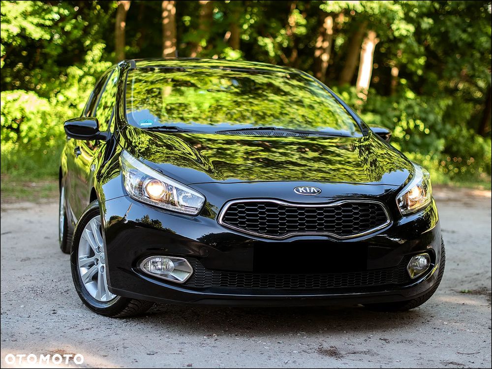 Kia Ceed - 9