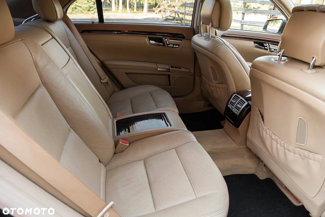 Mercedes-Benz Klasa S 350 (BlueTEC) d 4-Matic L 7G-TRONIC - 34