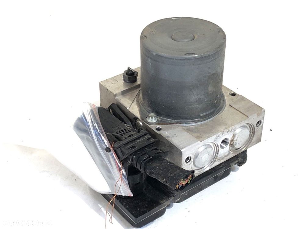 POMPA ABS  MERCEDES-BENZ KLASA E T-Model (S212) 2009 - 2016 E 200 CDI / BlueTEC (212.205, 212.206) - 2