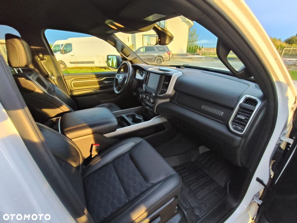 RAM 1500 - 9