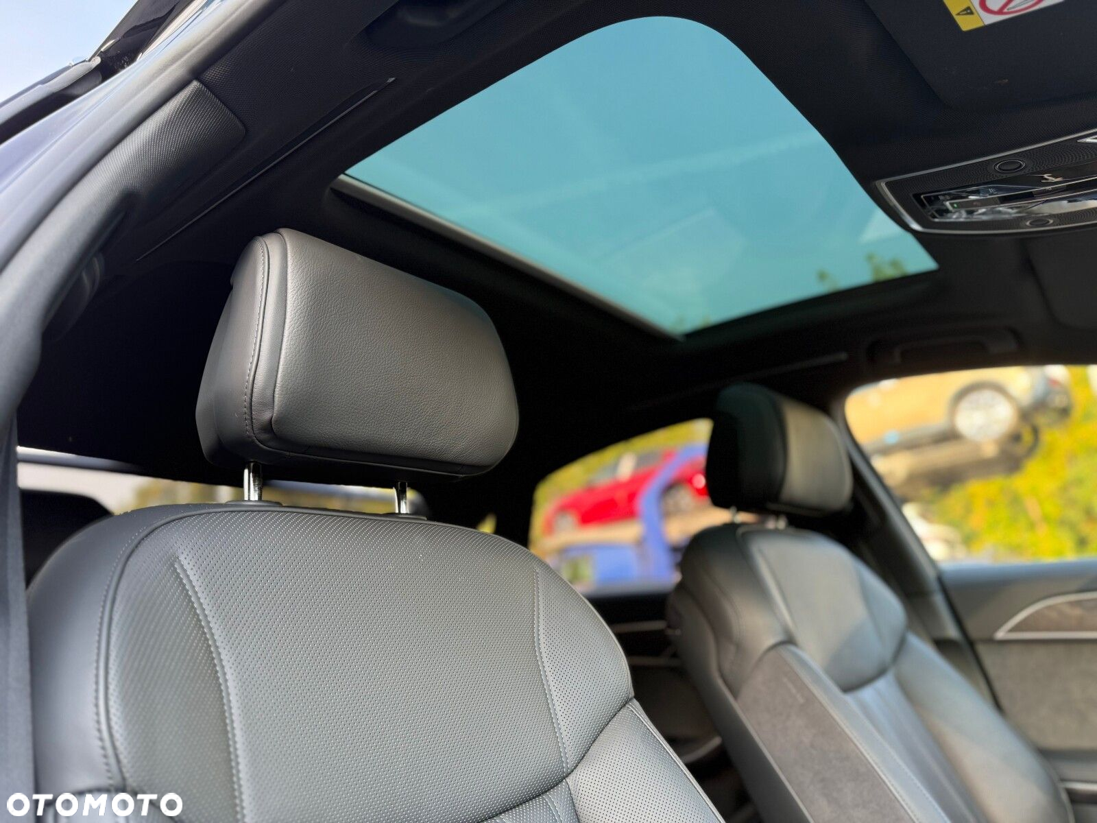 Audi A8 - 9