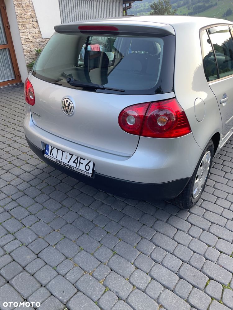 Volkswagen Golf - 8