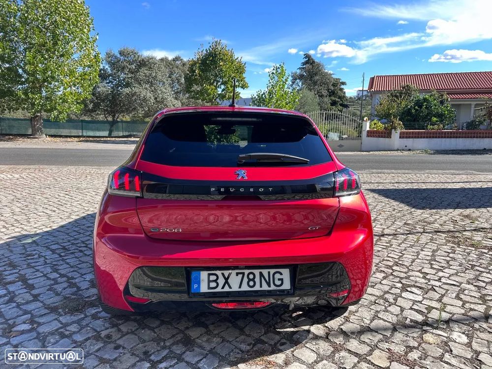 Peugeot e-208 50 kWh GT Pack - 6