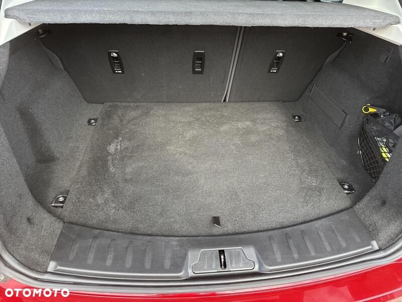 Jaguar E-Pace 2.0 i4P AWD S - 23