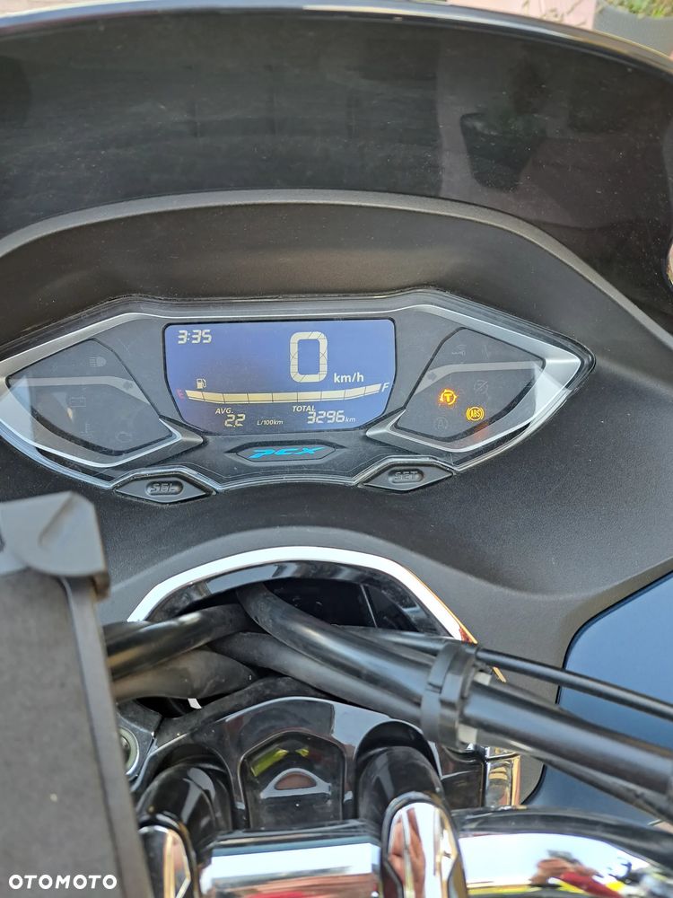Honda PCX - 4