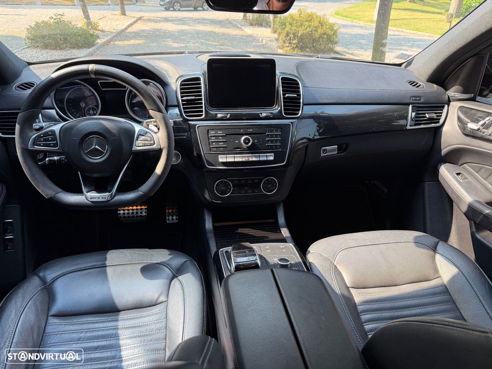 Mercedes-Benz GLE 43 AMG 4Matic 9G-TRONIC Exclusive — fotografia 28