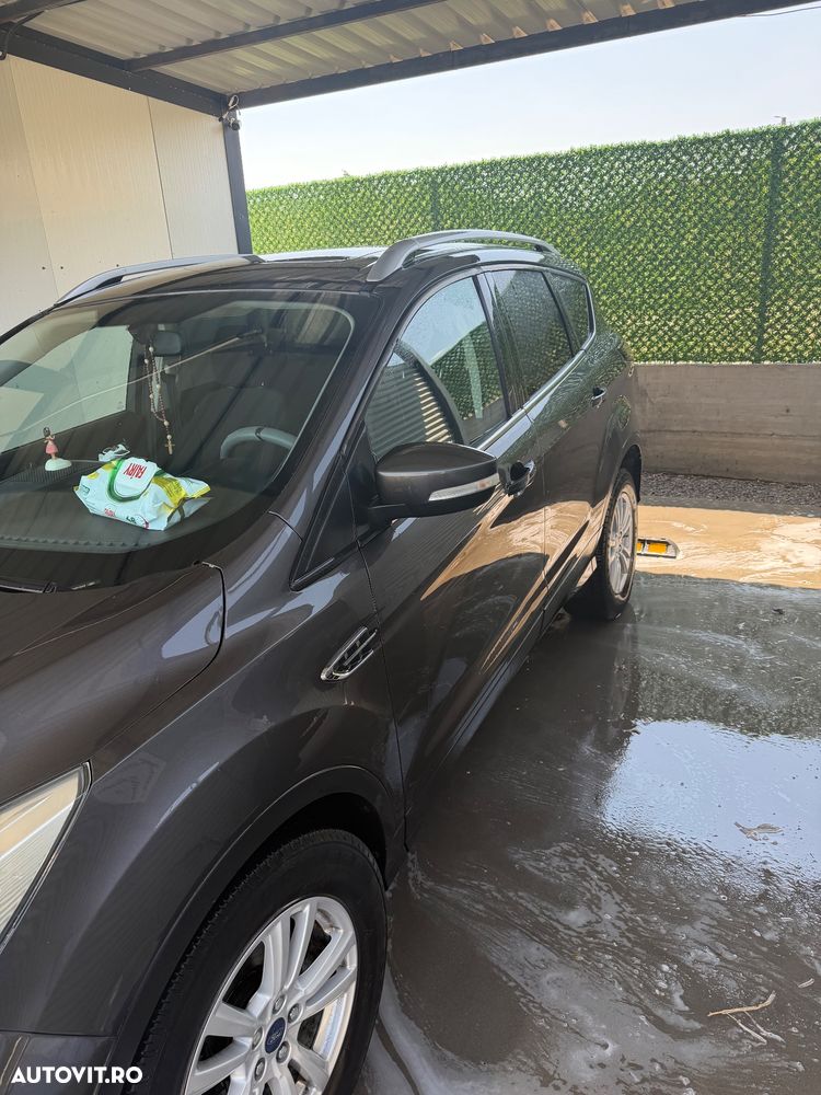 Ford Kuga - 5