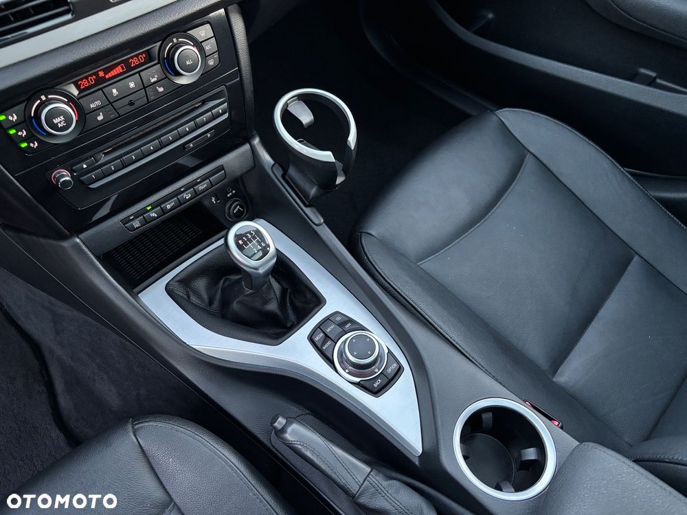 BMW X1 xDrive20d - 31