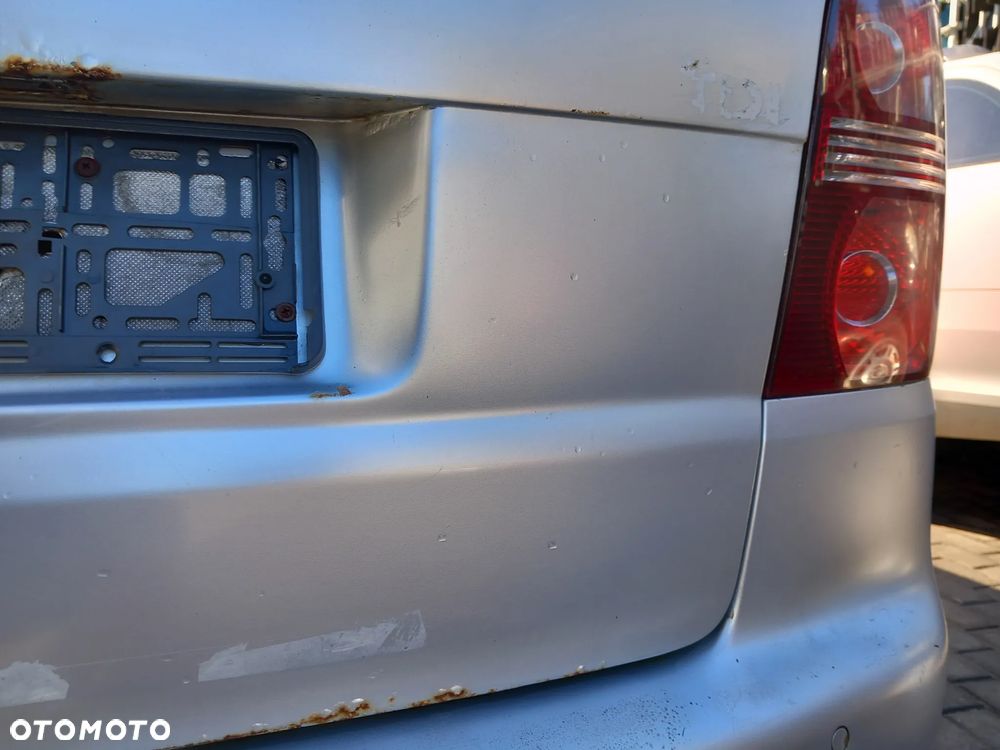 VW TOURAN I LIFT KLAPA BAGAŻNIKA TYLNA TYŁ KOLOR: LA7W - 13