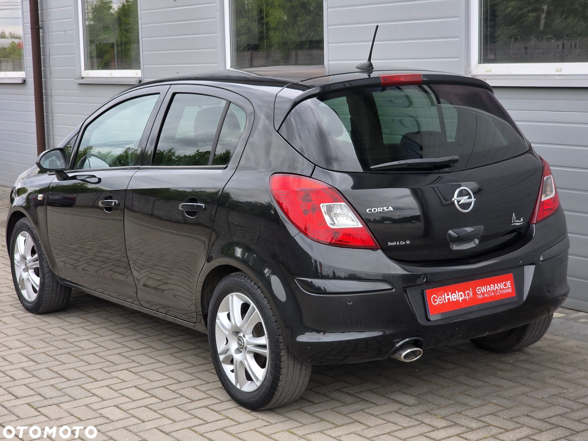 Opel Corsa 1.2 16V Cosmo S&S - 12