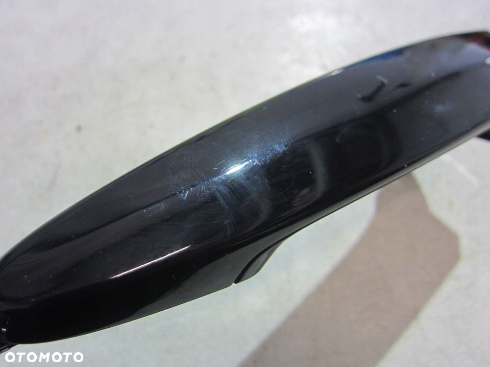 BMW F30 F20 KLAMKA PRAWA PRZÓD KEYLESS 7205872 668 - 7