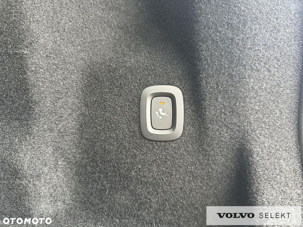 Volvo XC 60 - 22