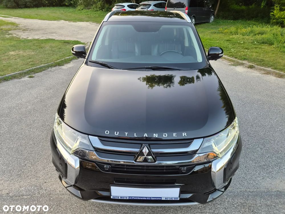 Mitsubishi Outlander - 21