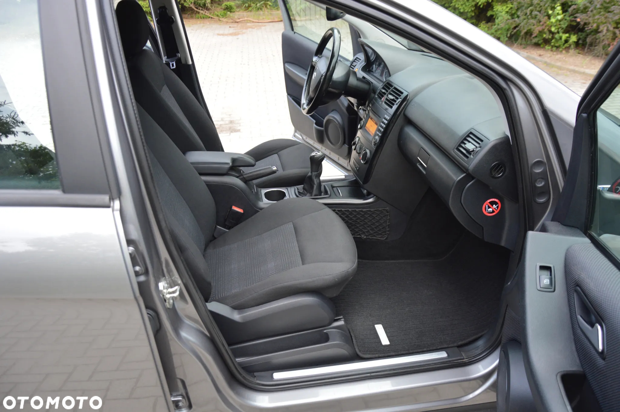 Mercedes-Benz Klasa A 160 BlueEFFICIENCY Elegance - 16