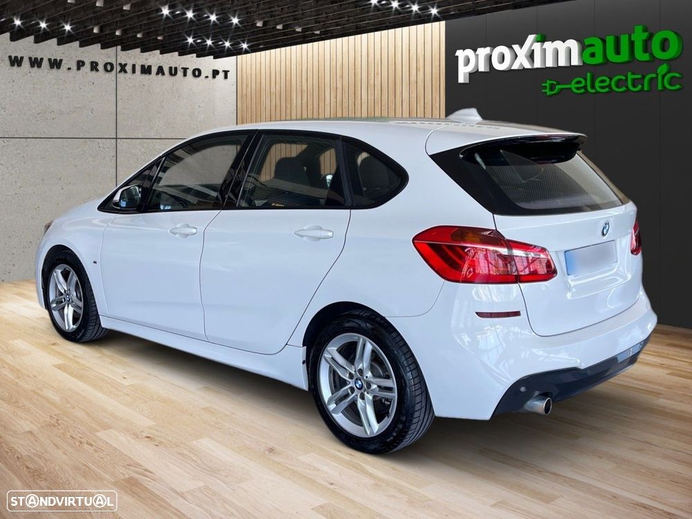 BMW 216 Active Tourer d Pack M - 16