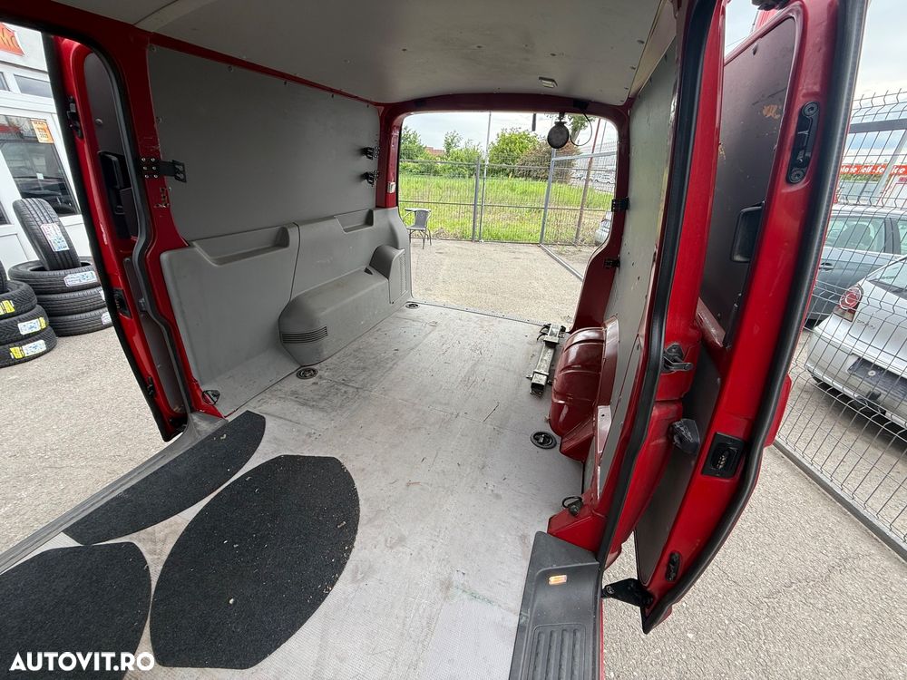 Volkswagen Transporter - 15
