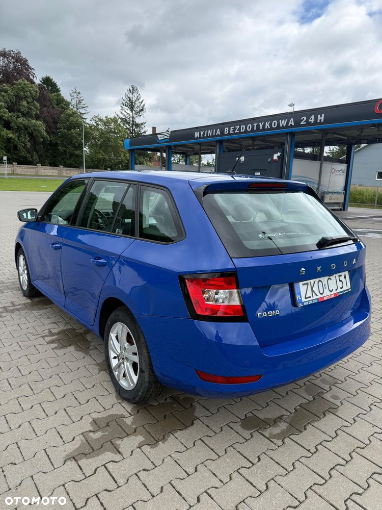 Skoda Fabia - 6