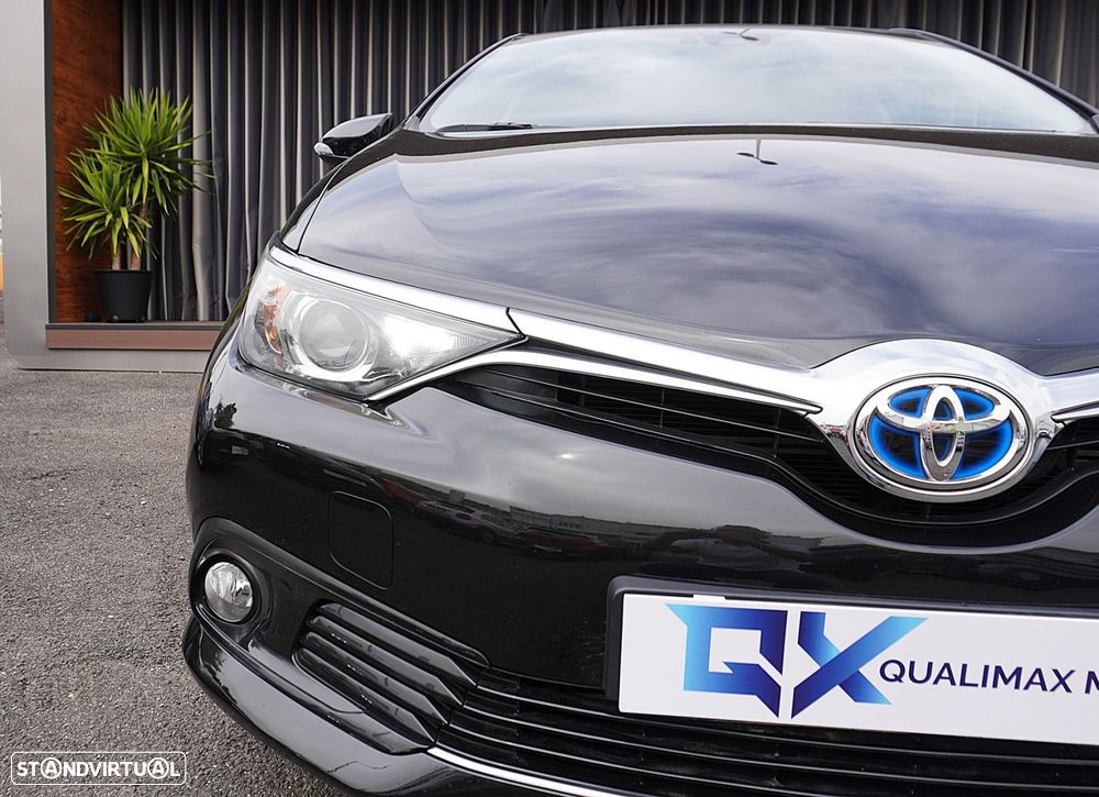 Toyota Auris 1.8 HSD Comfort +P.Techno+P.Sport - 6