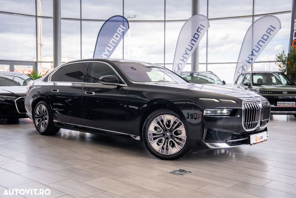 BMW Seria 7 - 28