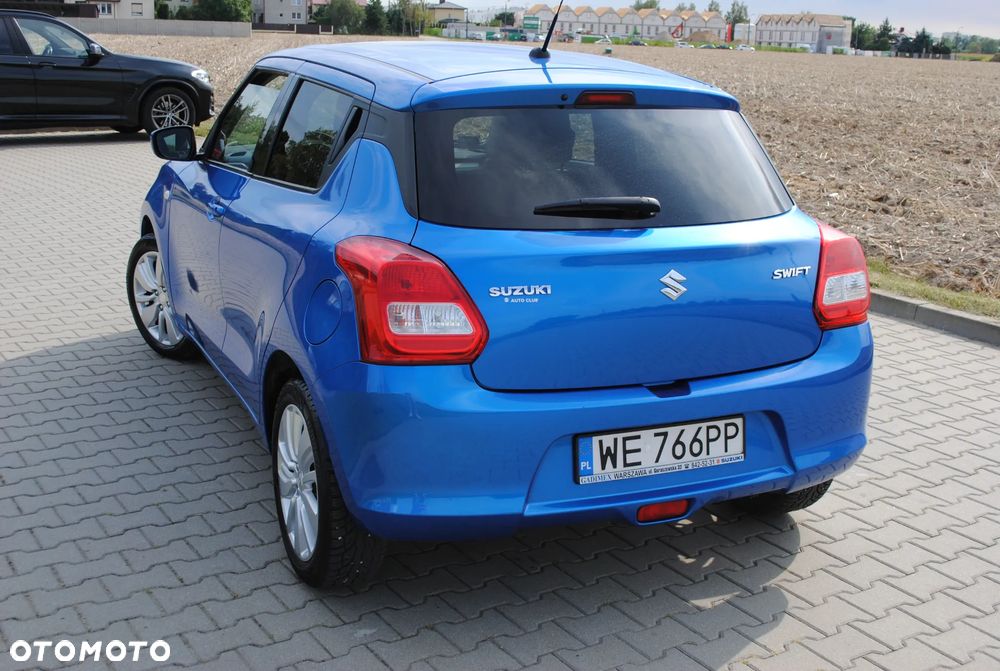 Suzuki Swift - 4