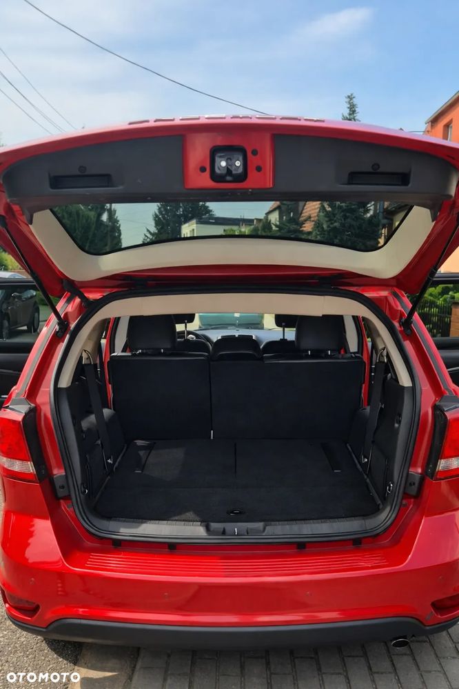 Fiat Freemont 2.0 Multijet Lounge AWD - 5