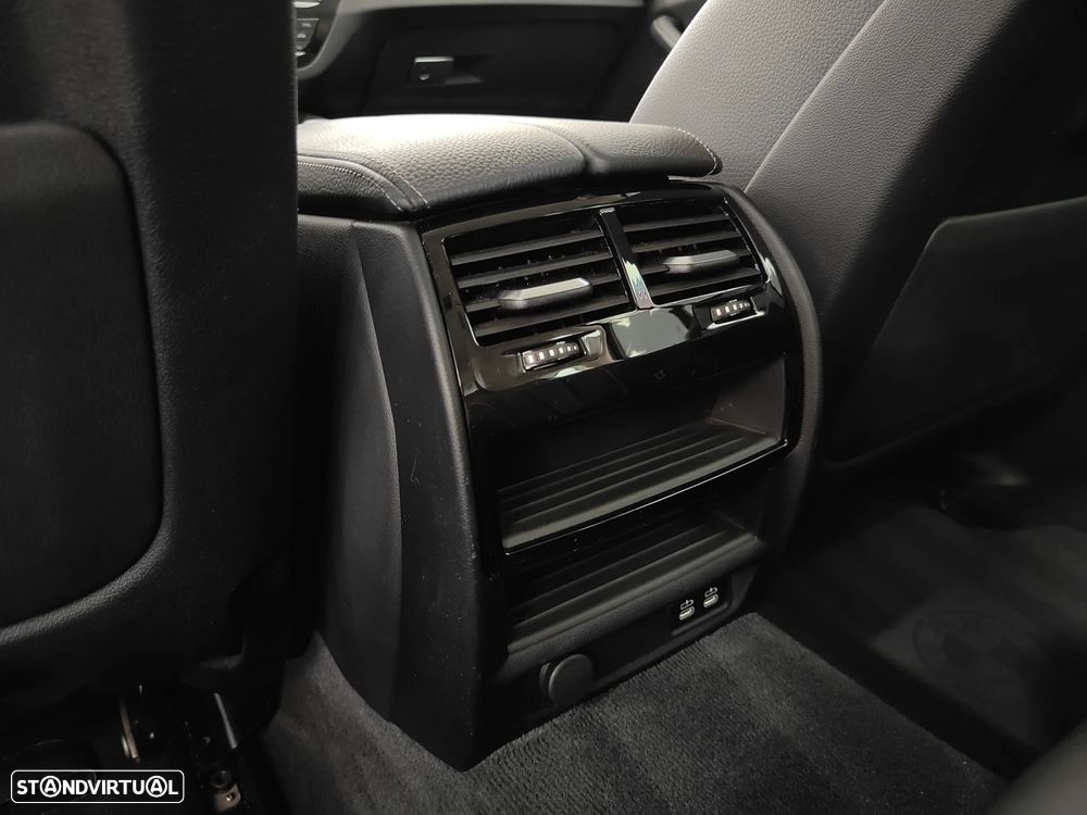 BMW 530 e iPerformance Line Luxury - 43