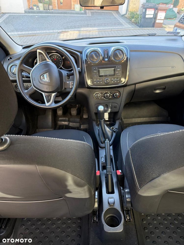 Dacia Logan 0.9 TCe Laureate S&S - 8