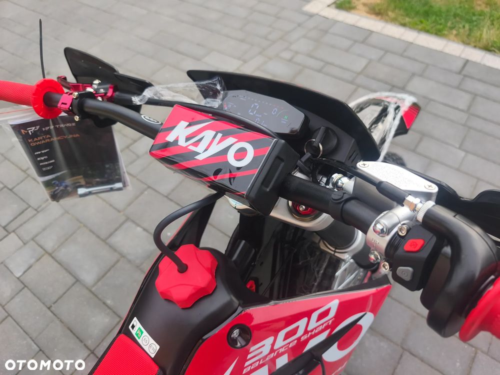 KAYO T4 - 8