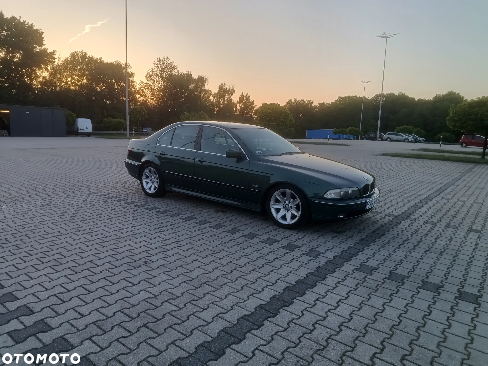 BMW Seria 5 523i - 5
