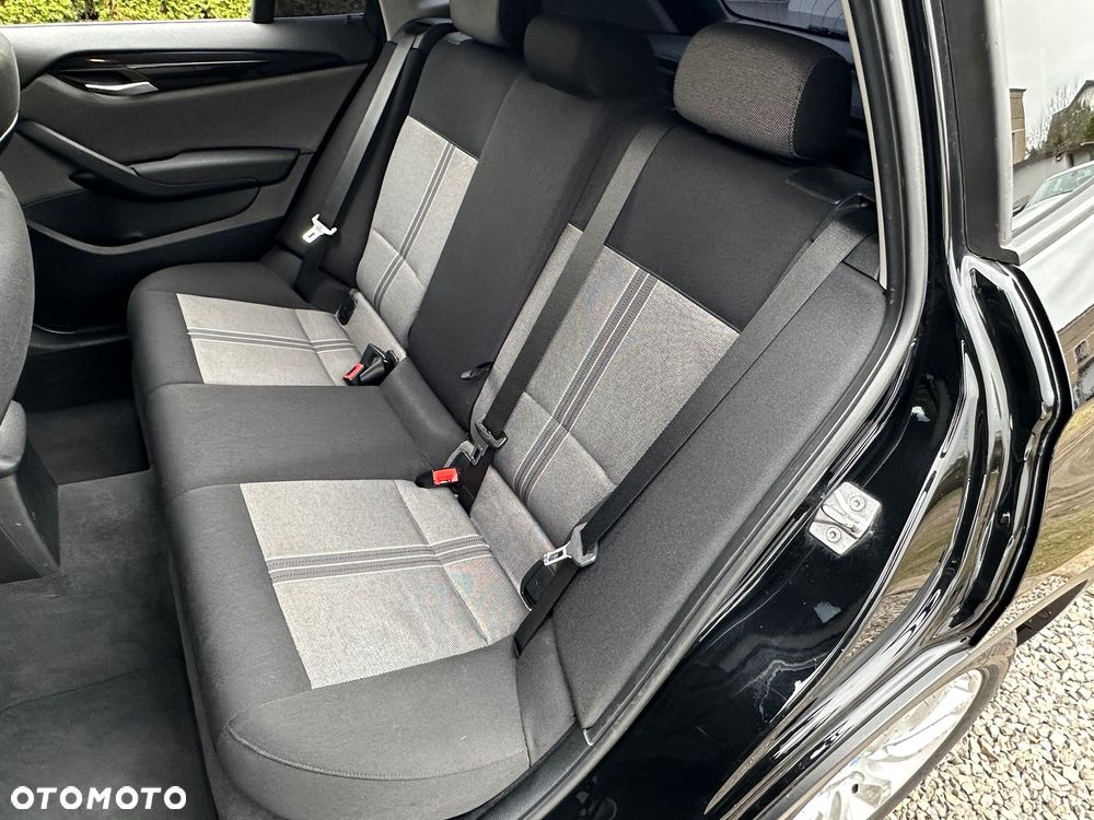 BMW X1 sDrive20d - 15
