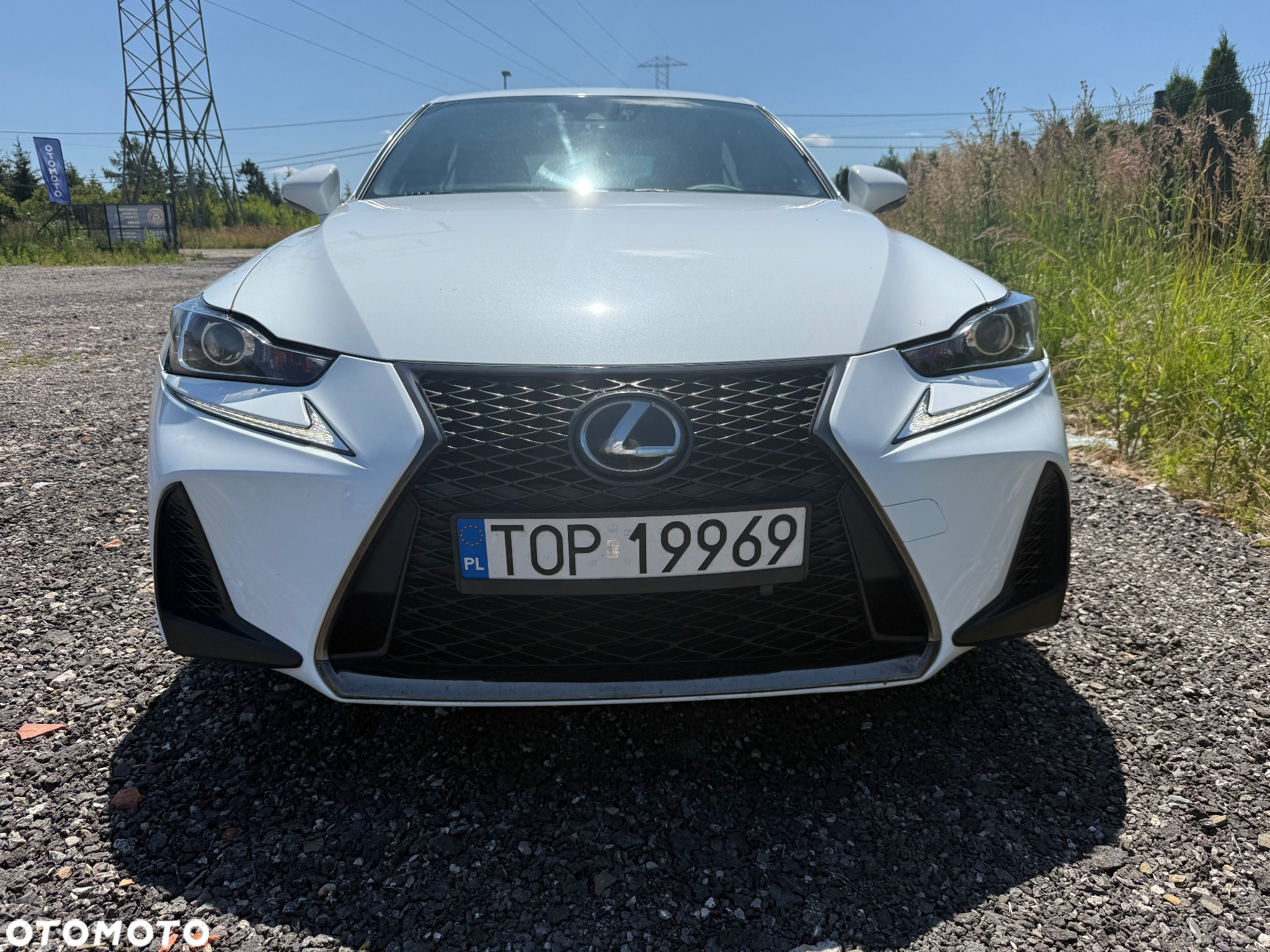 Lexus IS 200t / 300 F Sport - 8