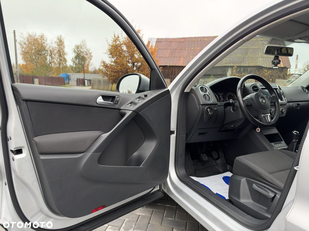 Volkswagen Tiguan - 14