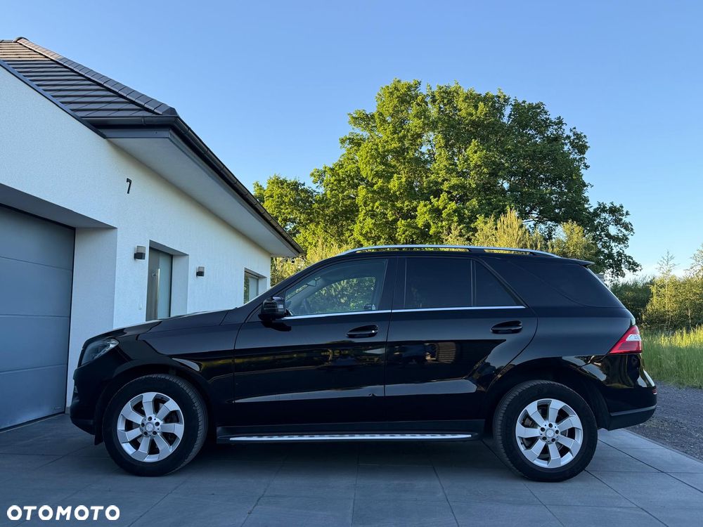 Mercedes-Benz ML 350 BlueTEC 4-Matic - 12