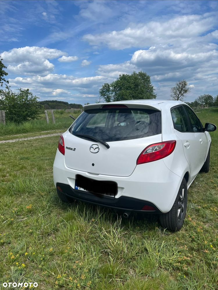 Mazda 2 - 11