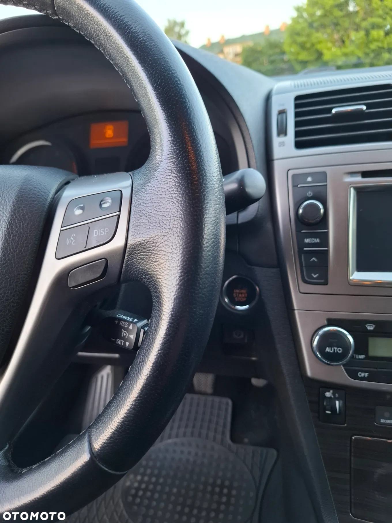 Toyota Avensis 1.8 Prestige MS - 34