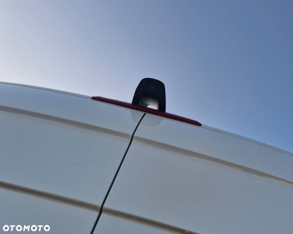 Mercedes-Benz Sprinter - 7