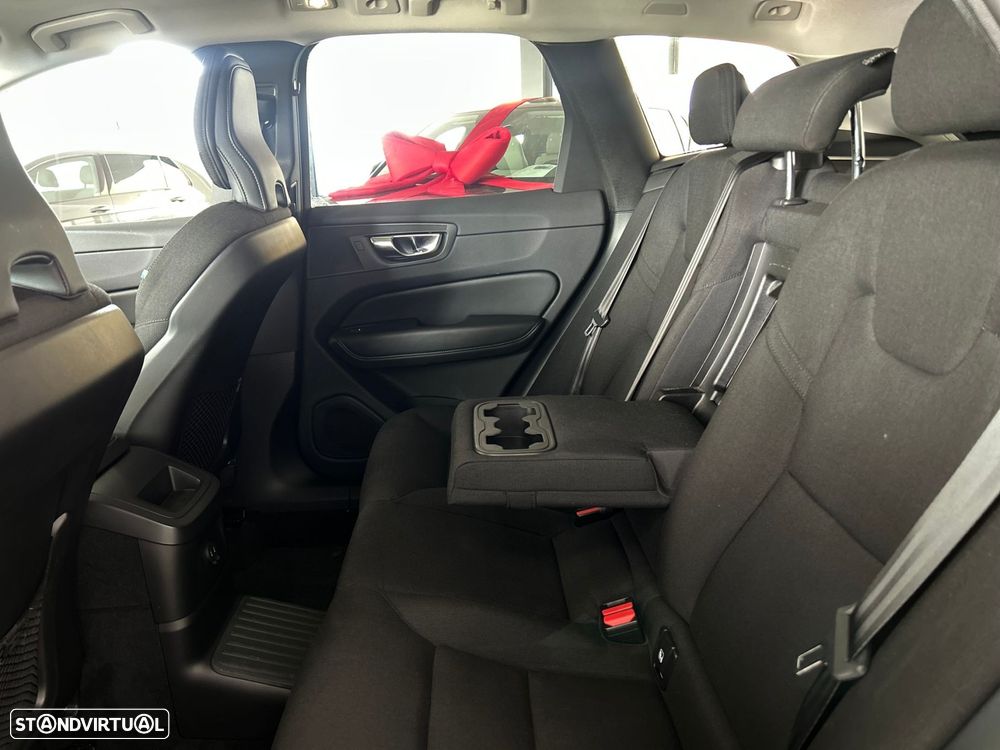 Volvo XC 60 2.0 T6 PHEV Inscription AWD - 13