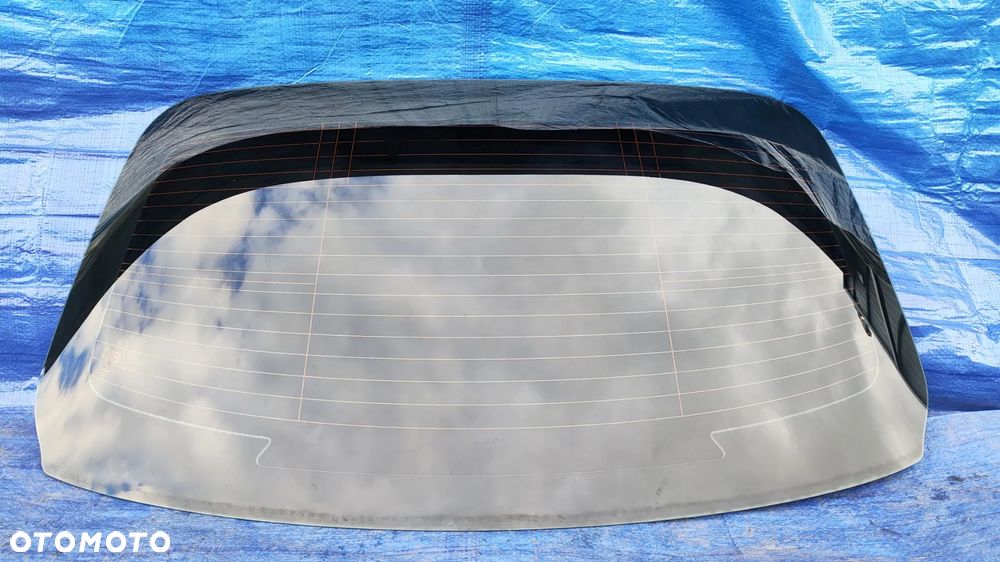 SZYBA TYŁ TYLNA PRZYCIEMNIANA 2015r 15r A2056704600 MERCEDES C-KLASA W205 SEDAN - 1