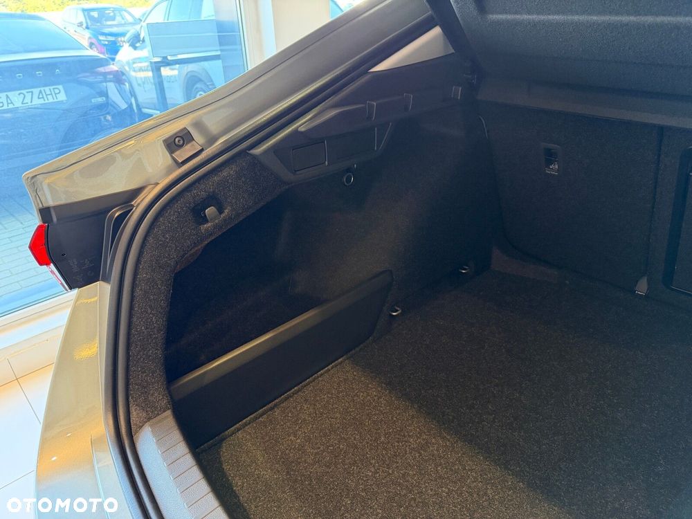 Skoda Octavia 1.5 TSI mHEV 30 Years DSG - 25