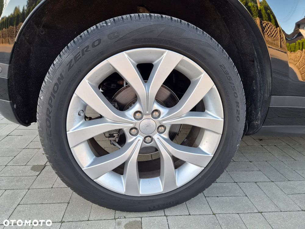 Land Rover Range Rover Evoque - 30
